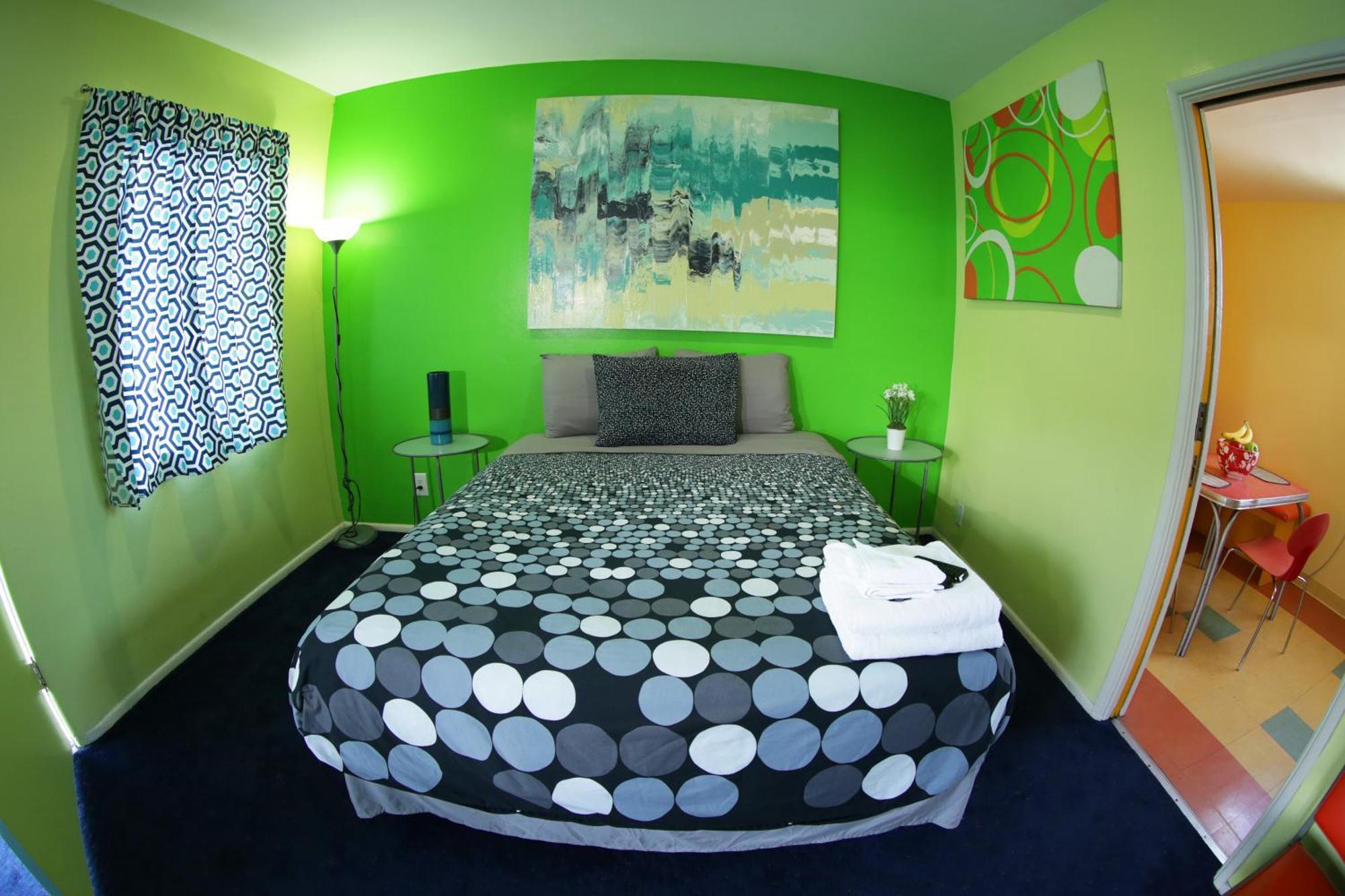 Banana Bungalow Hollywood Hotel & Hostel ロサンゼルス エクステリア 写真
