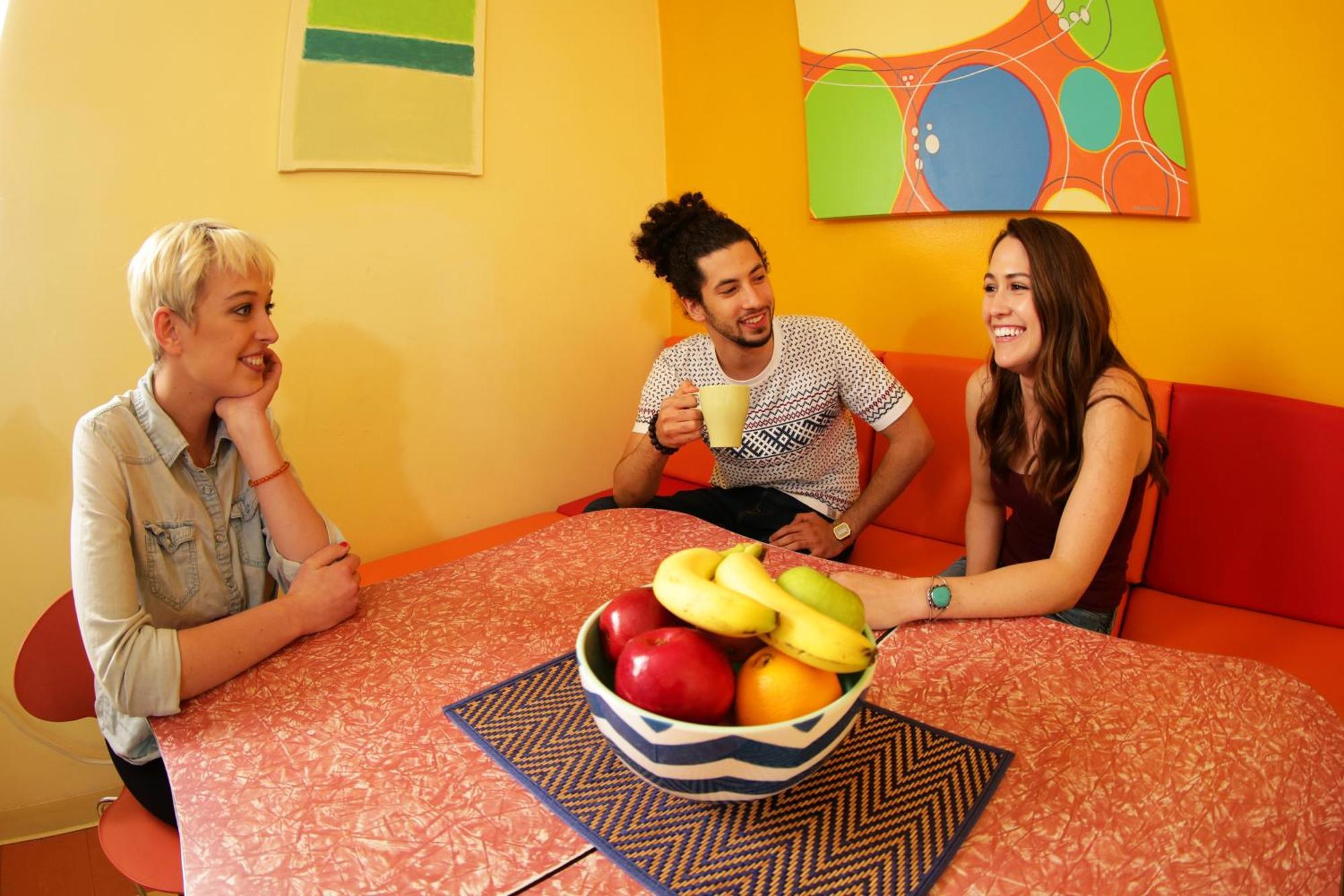 Banana Bungalow Hollywood Hotel & Hostel ロサンゼルス エクステリア 写真